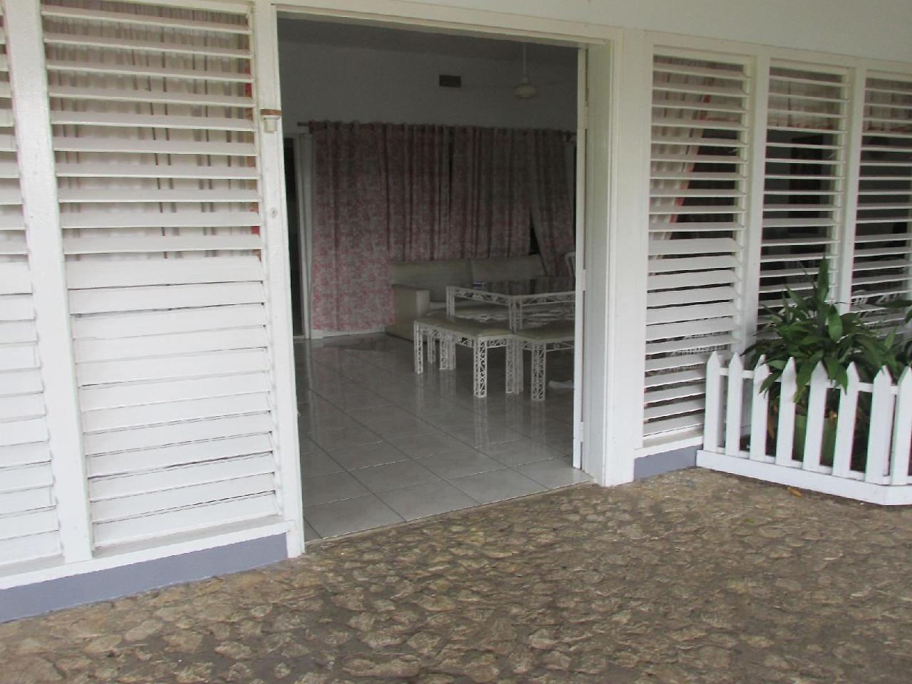 מונטגו ביי Paradise Brandon Hill Guest House מראה חיצוני תמונה